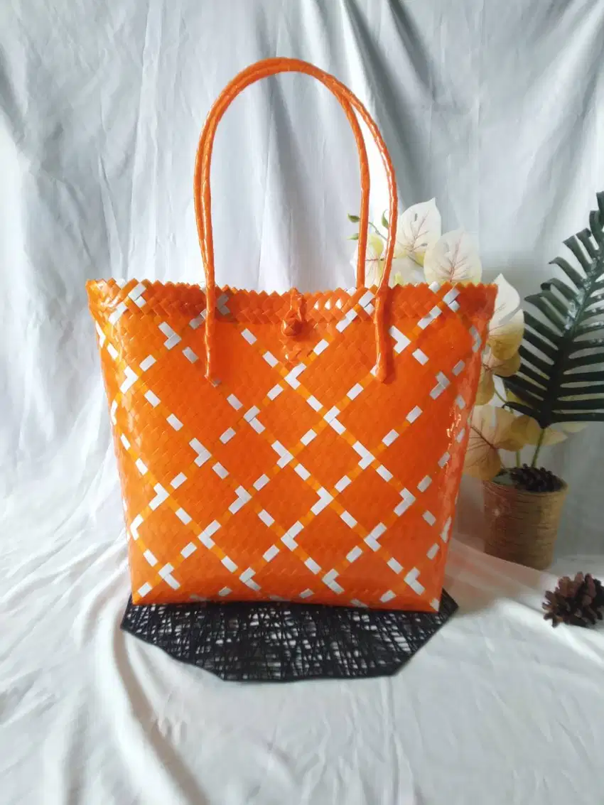 Tas Anyaman Plastik,Tas Souvenir,. Hampers, Model Balika Kaca