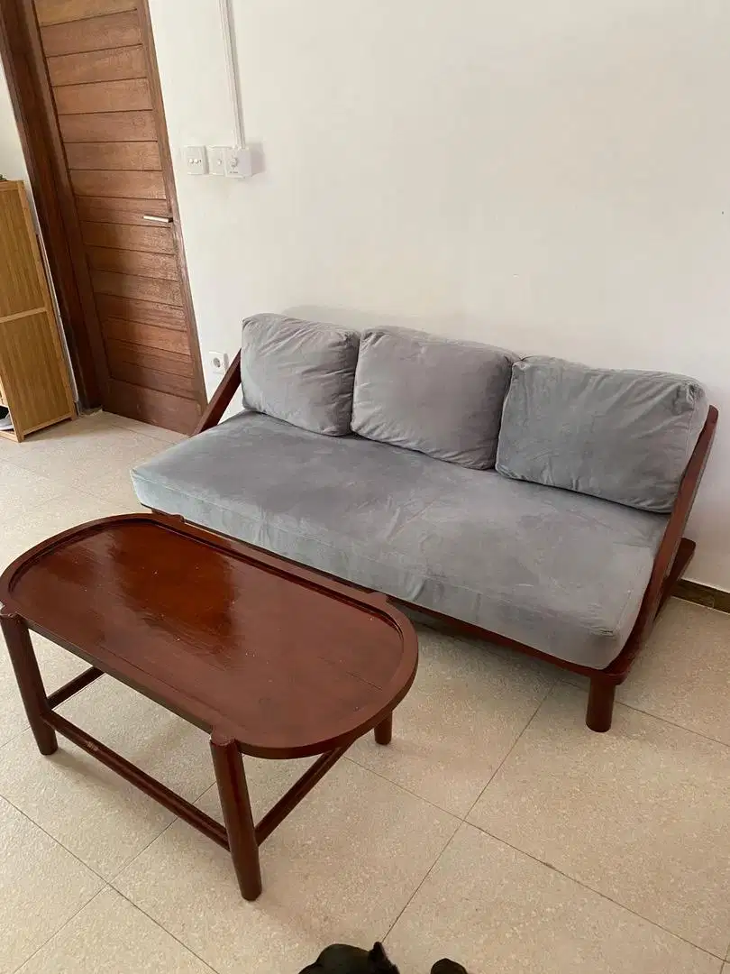 DIJUAL - 1 set Sofa dan Meja Ruang Tamu