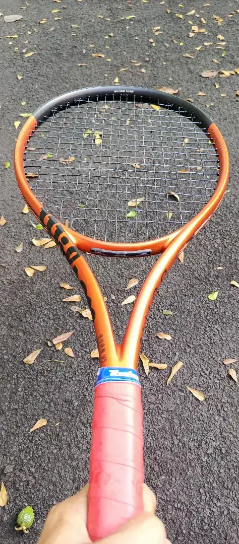 Raket Tennis Brand New Wilson Burn V5