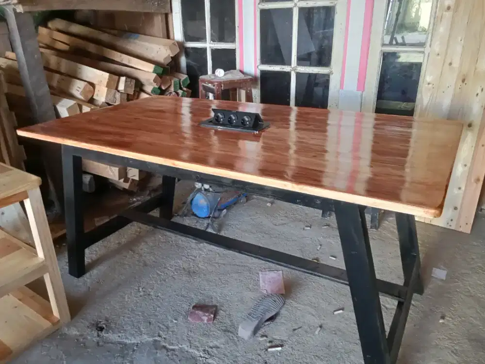 Mija makan minimalis