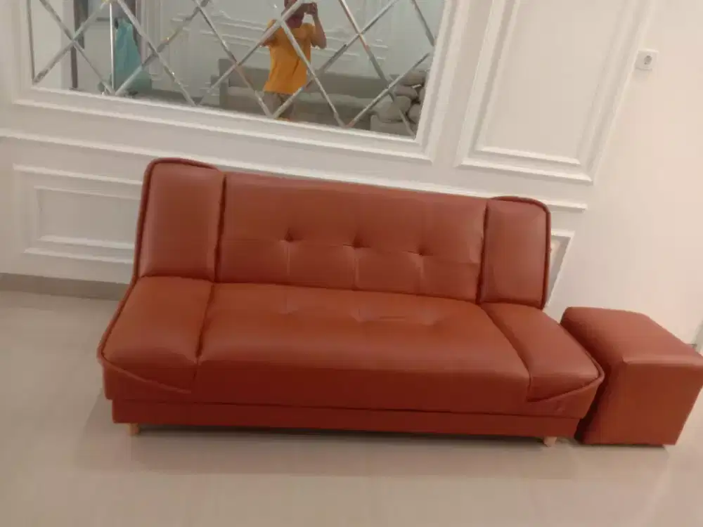 Melayani servis sofa panggilan