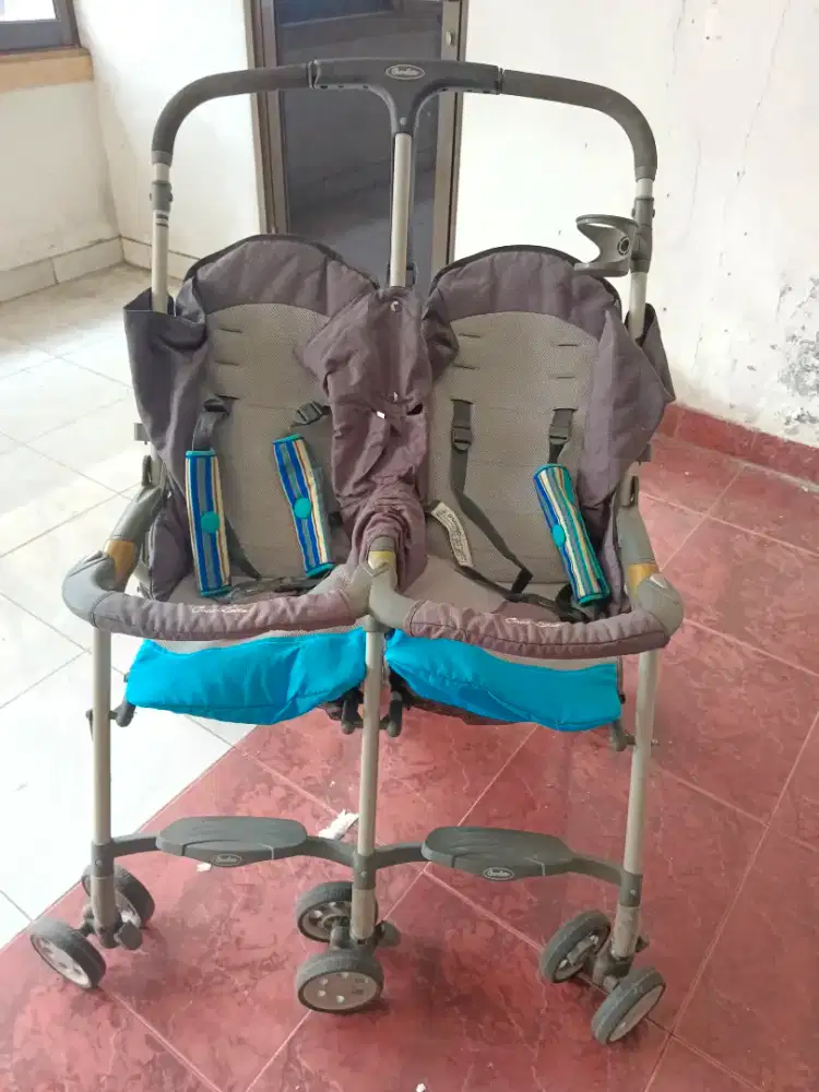 Stroller Kembar (Kereta Bayi Kembar(