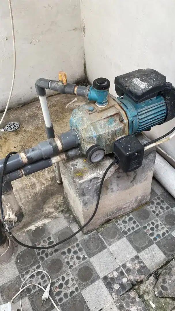 SERVIS pompa panggilan