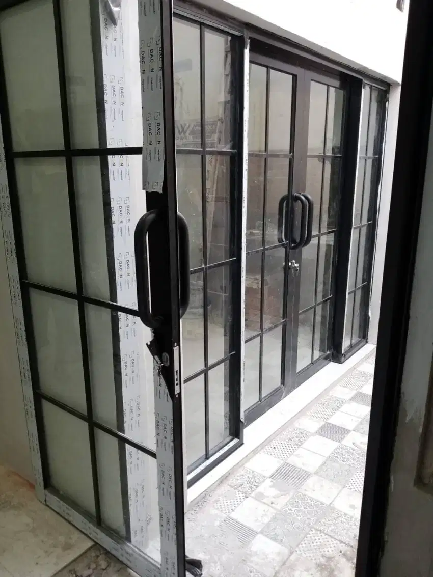 Pasang Khusus Plafon Partisi Gypsum Kusen Alumunium Lis Moulding PVC