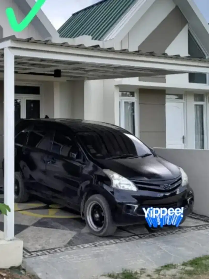 Xenia tahun 2013 1.0