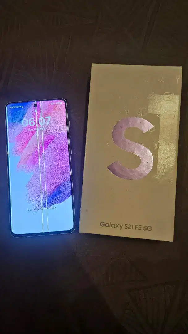 Samsung S21 FE Lavender
[Second]
8GB / 256GB