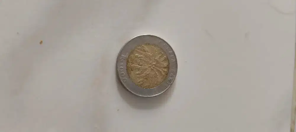 Uang koin Rp.1000 kelapa sawit tahun 1996