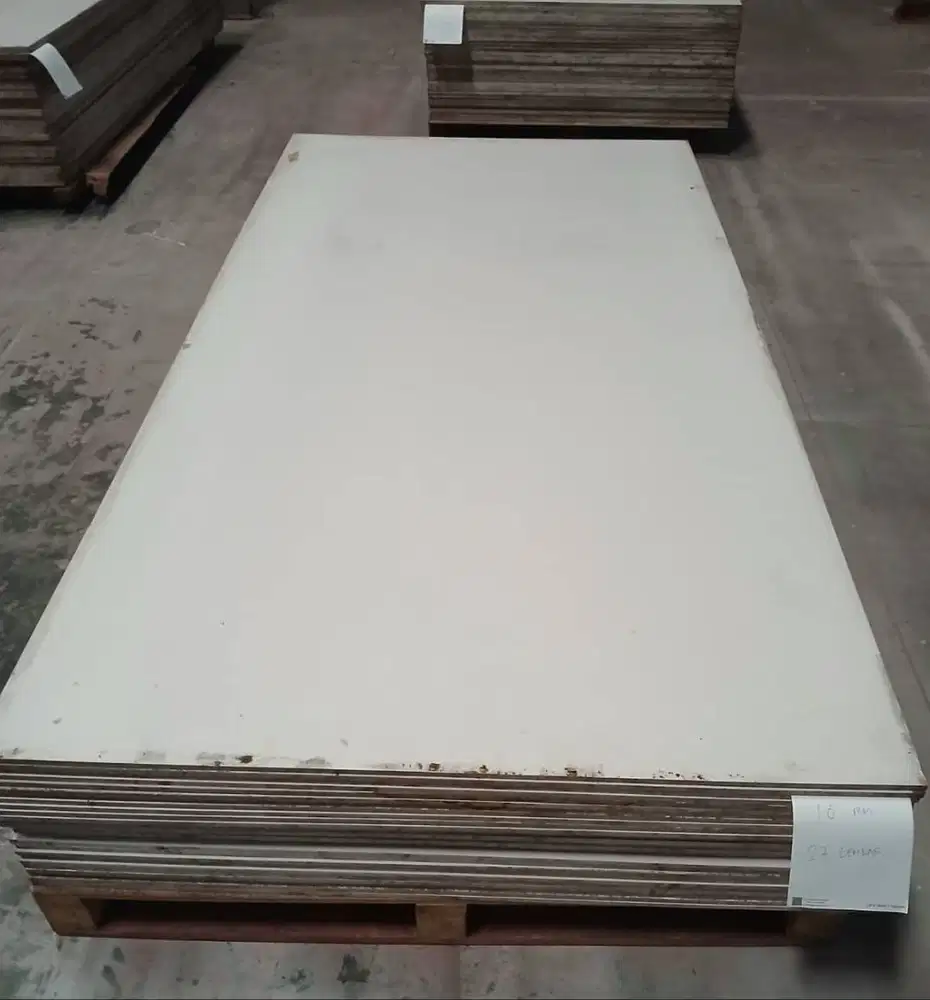 PVC lembaran ukuran 1200 x 2400