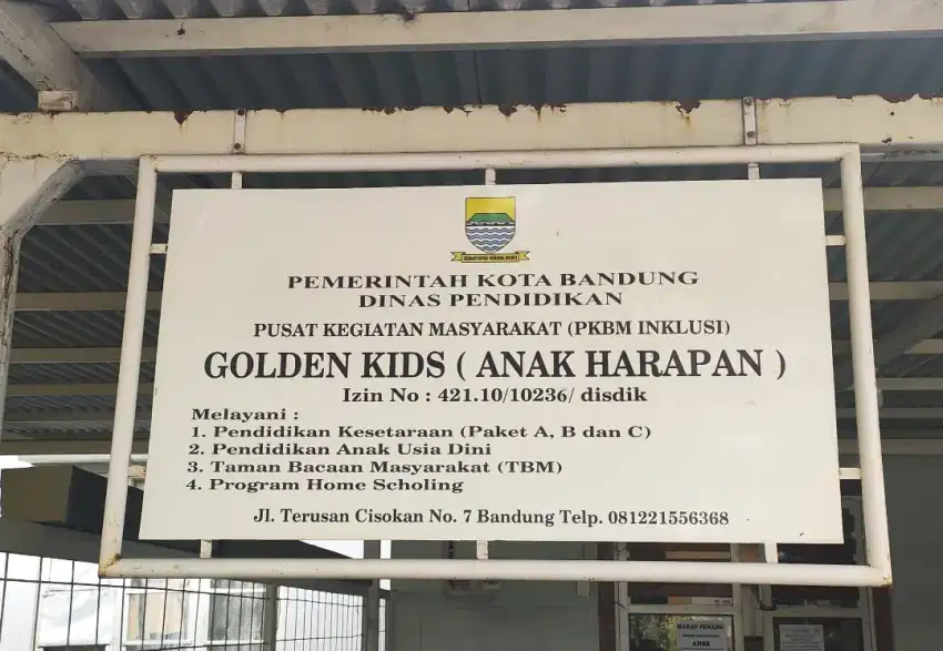Gratis ijazah SMA. Agar gampang kerja Ikuti paket kesetaraan.