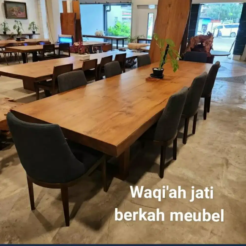 Meja makan /Meja ,jati solid,kursi 10 kayu jati tua