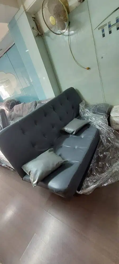 Sofa bed elegan - jual cepat BU