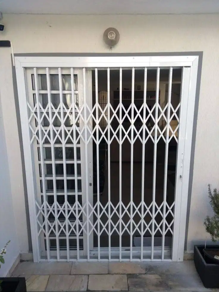Pasang pintu harmonika / folding gate berkualitas Bandung cimahi