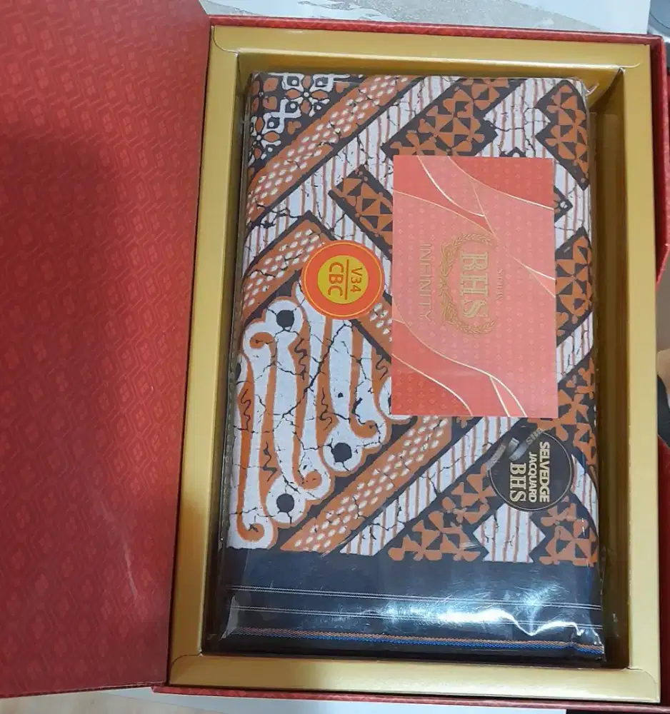 Sarung BHS Infinity batik CBA CBC