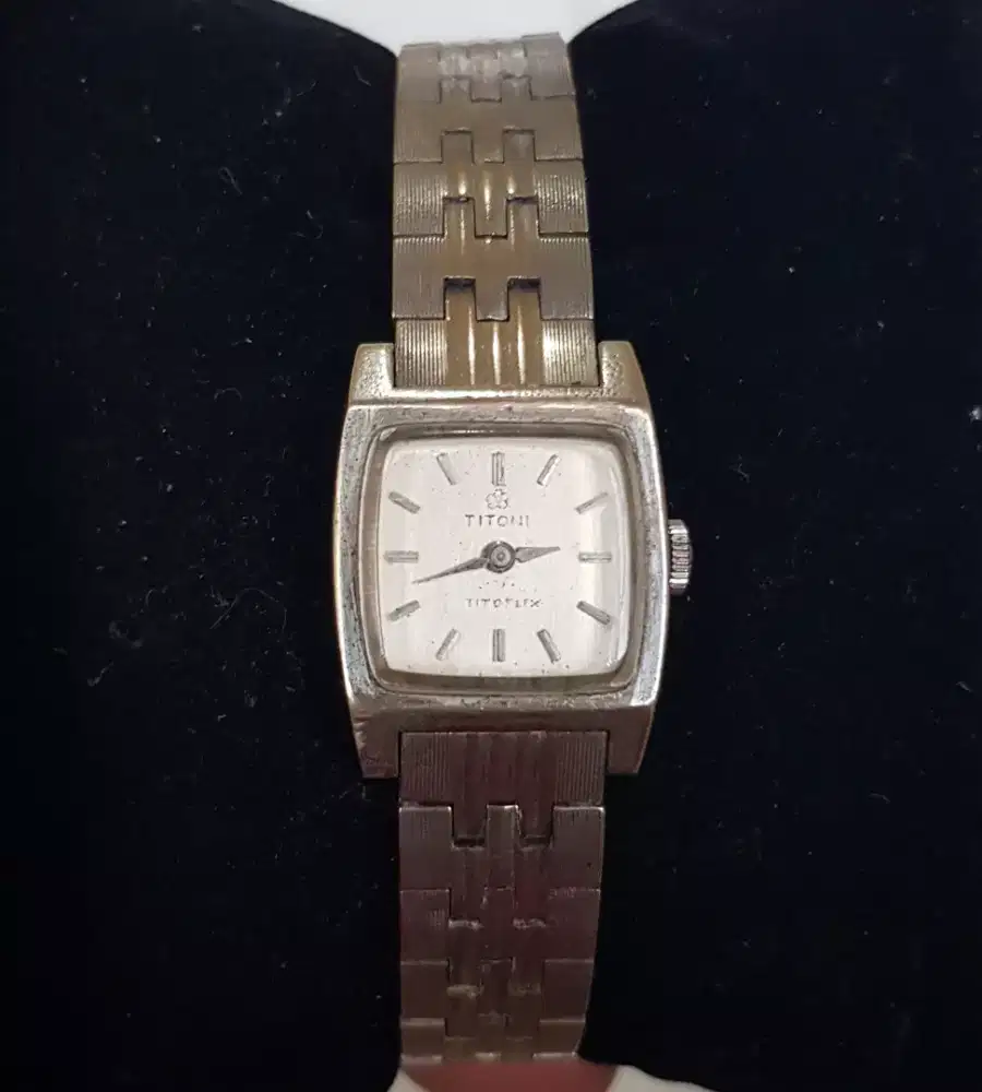 Jam tangan Titoni Titoflex manual wind