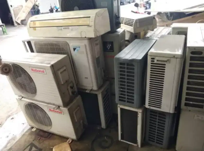 Menerima jual beli AC bekas atau AC rusak.