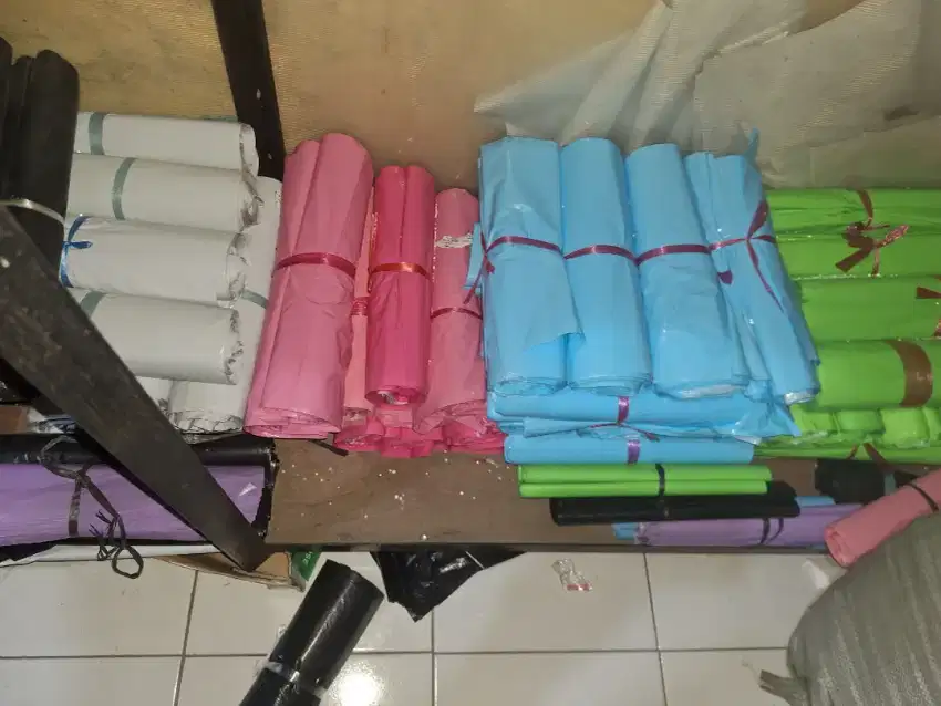 Polymailer Warna PE PREMIUM GRADE A, B, C