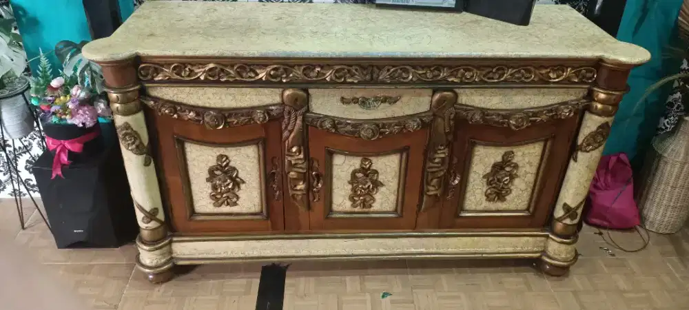 Bufet TV jati Jepara asli.nukar sari jati Jepara asli