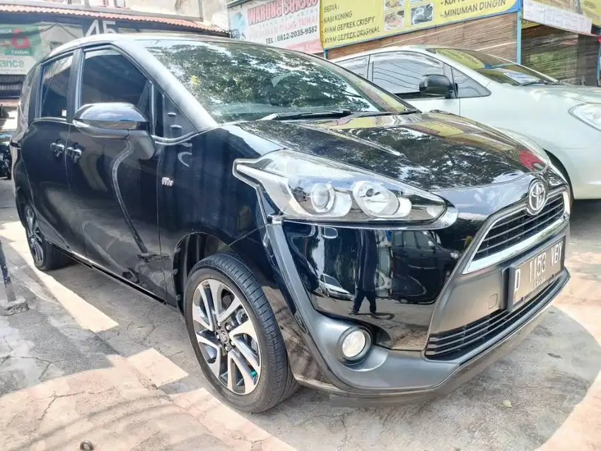SIENTA V AT 2019 ORISINIL ANTIK!!!
