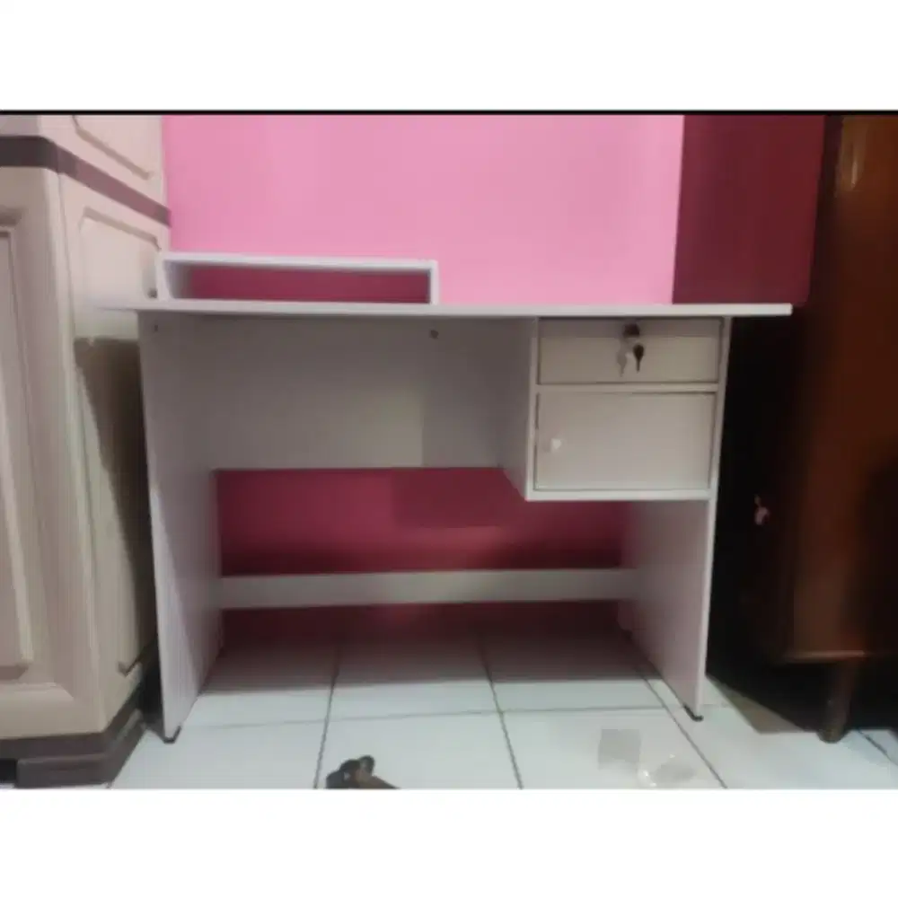Meja kerja meja belajar meja tulis