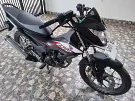 Honda sonic 150 R CW, DD 2024 bln 3 pajak panjang satria GTR mx king.