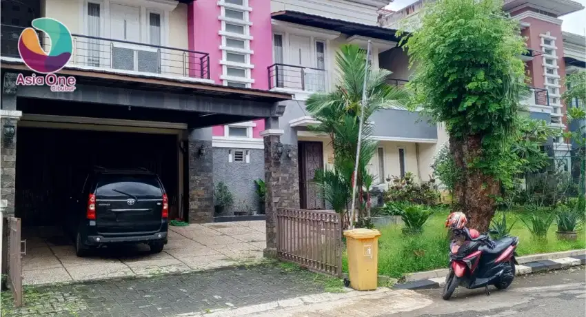 Dijual Cepat Rumah cantik di perumahan Raffless hills Cibubur
