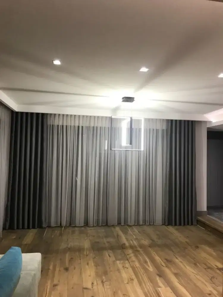 Jual tirai jendela gordyn hordeng gorden wallpaper dinding rollblind v