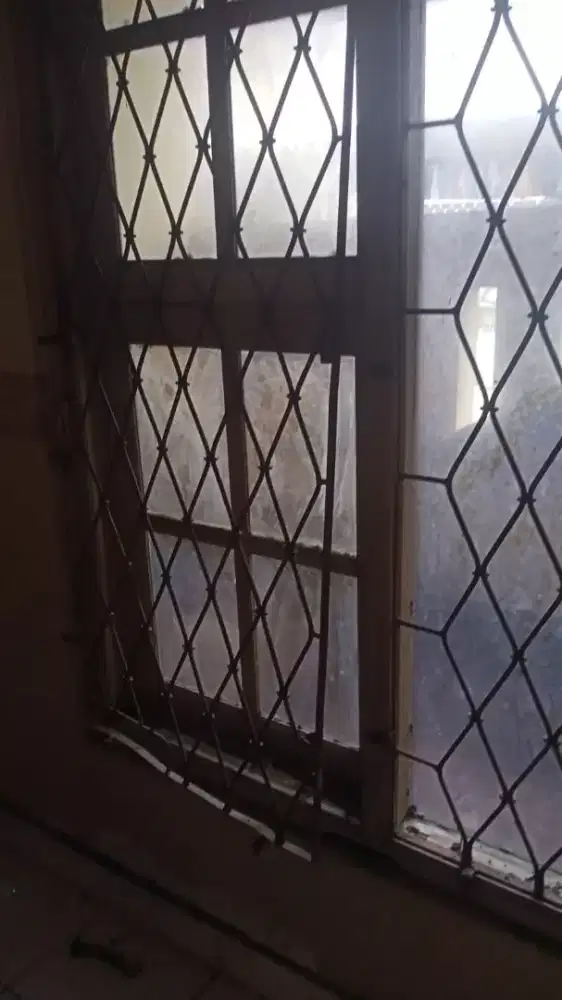 Tukang Renovasi dan perbaikan atap bocor