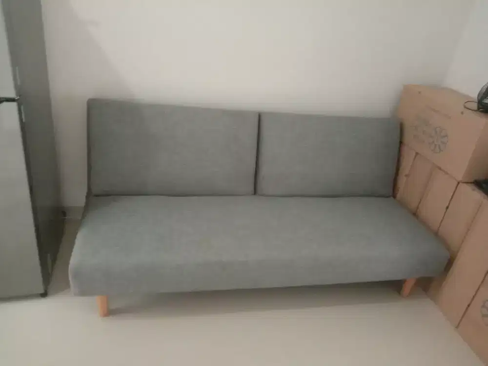 Melayanani servis sofa panggilan