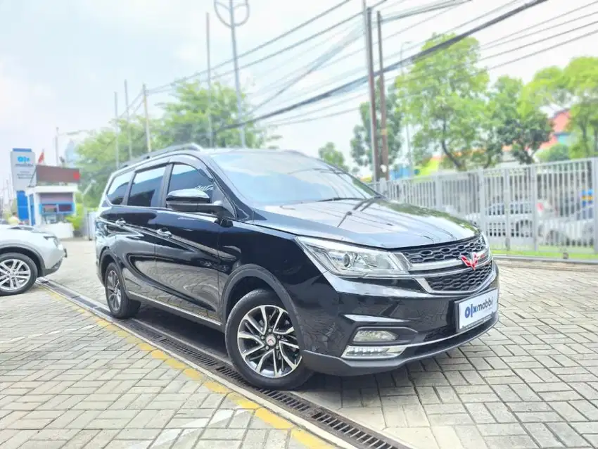 [OLX Mobbi] Wuling Cortez Hitam 1.5 CT L Bensin-AT 2022 FKD