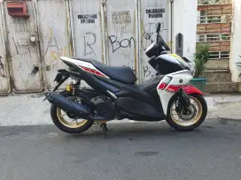 Yamaha aerox abs se th 2022 km 13xxx istimewa