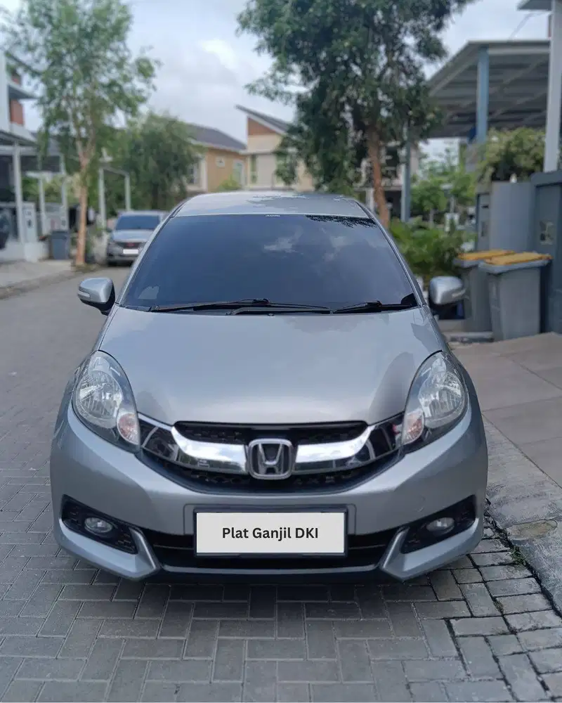 Cash Only: Honda Mobilio E CVT 2014