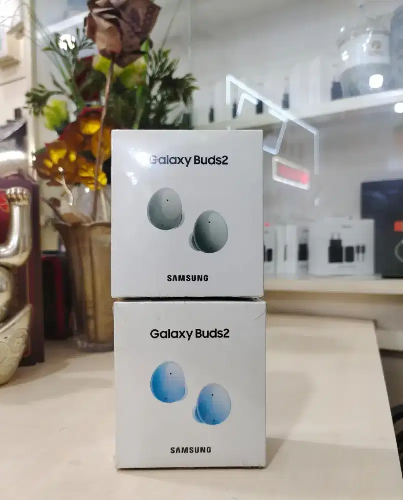 SAMSUNG GALAXY BUDS2 NEW BERGARANSI RESMI DIJAMIN AMAN