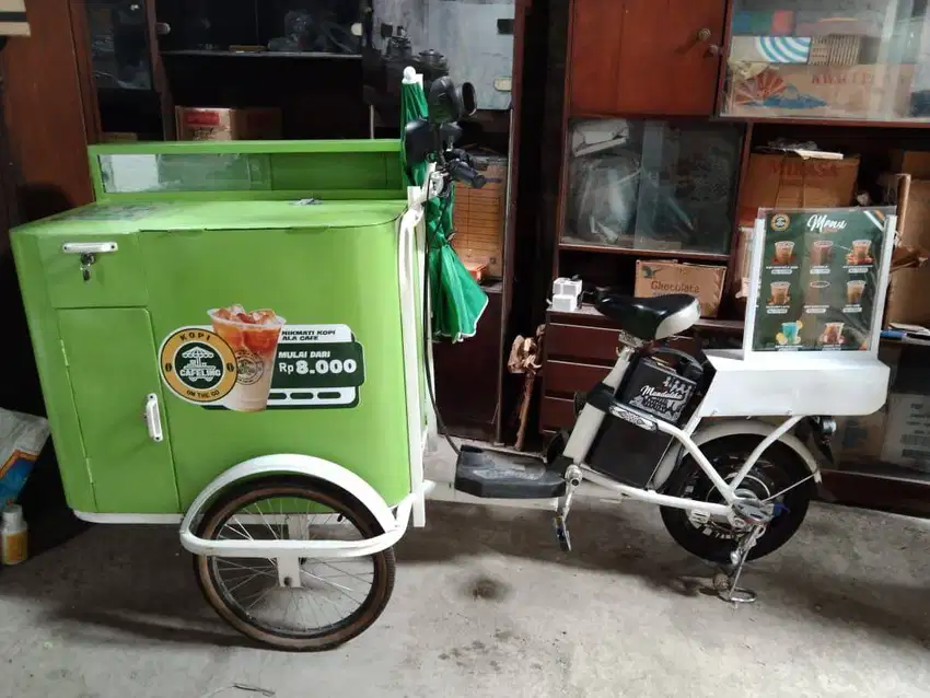 Gerobak keliling jualan dagangan umkm sepeda listrik UMKM