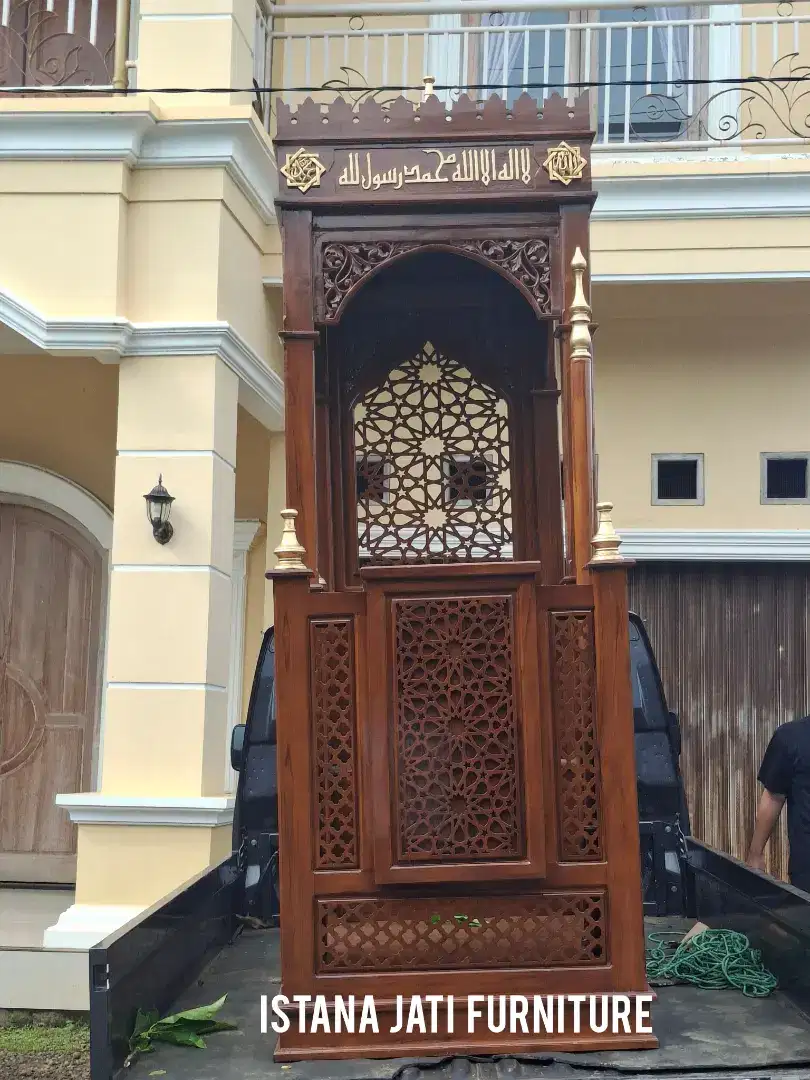 Mimbar masjid kubah minimalis jati
