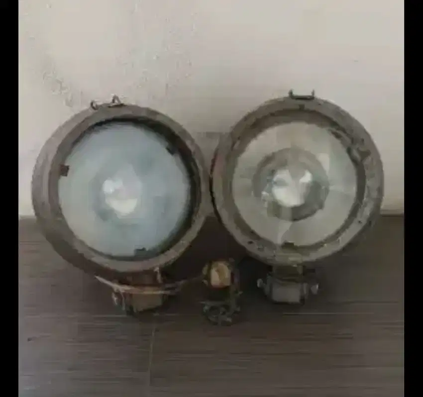 Lampu industrial Philips