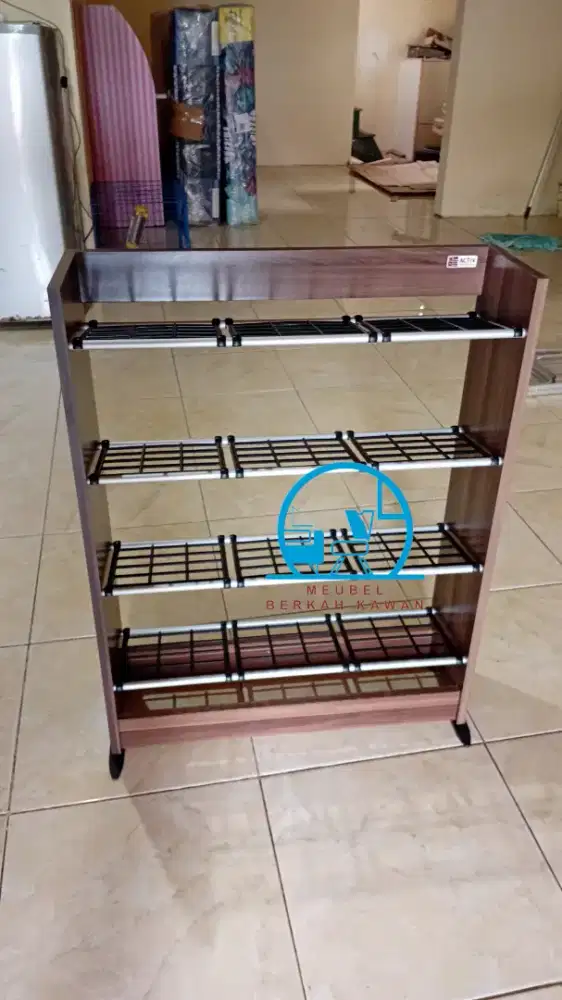 Promo awal tahun! Rak sepatu ready