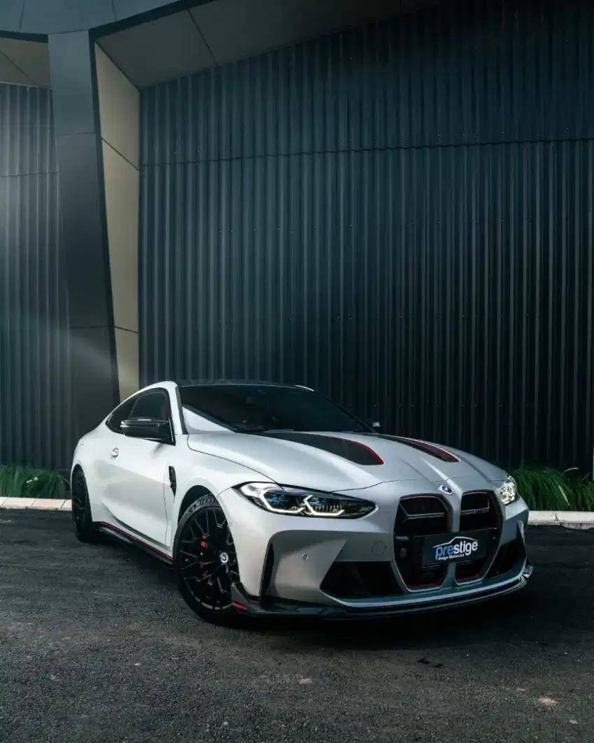 BMW M4 CSL 2023 Abu Abu (Grey)