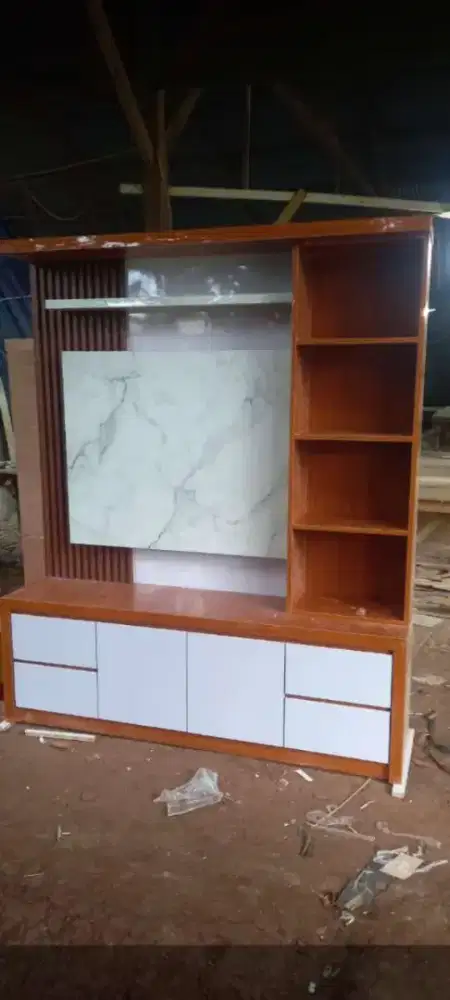 Bedrop meja tv 123 hpl