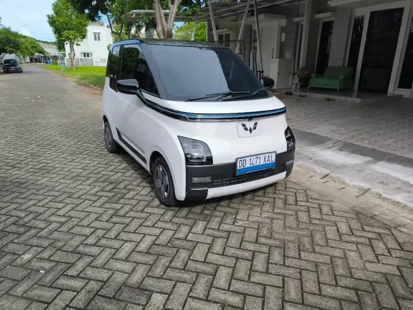 Wuling AirEV Long Range 300 KM Layar Double