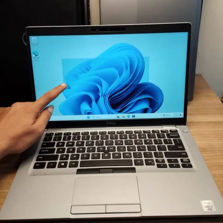 DELL 5410 CORE I5 GEN-10 TOUCHSCREEN