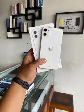 iPhone 11 64GB White Resmi ex iBox