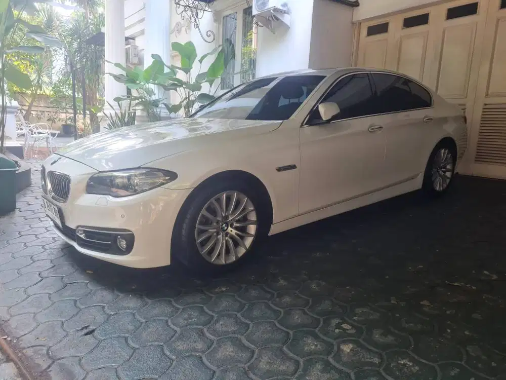 2014 BMW 528i 2.0 Luxury Low Odo