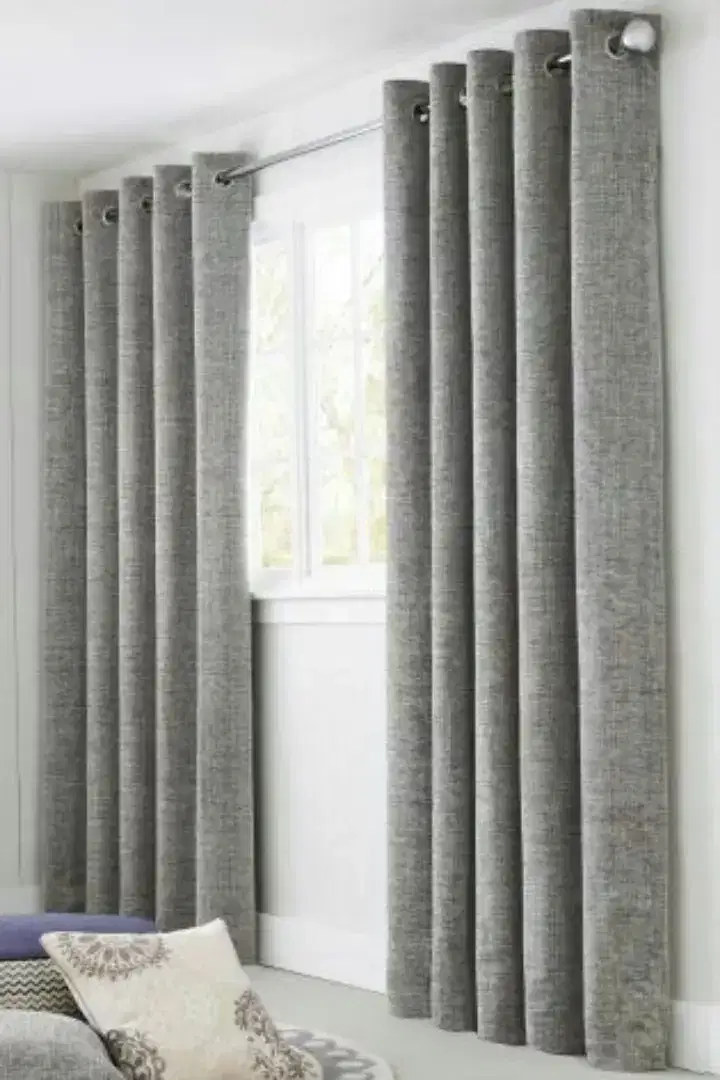 Jual tirai jendela gordyn hordeng gorden wallpaper dinding rollblind v