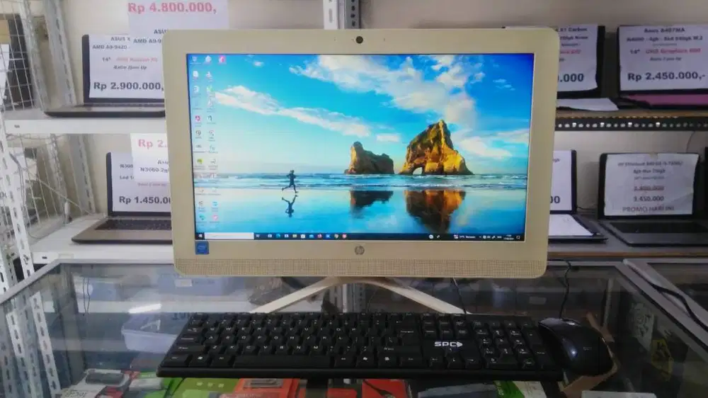 Jual PC AIO HP 20-c315d Celeron J3060/4gb/Ssd 256gb/20inci/Intel HD