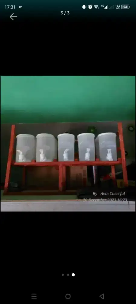 Tabung Untuk Jualan Es