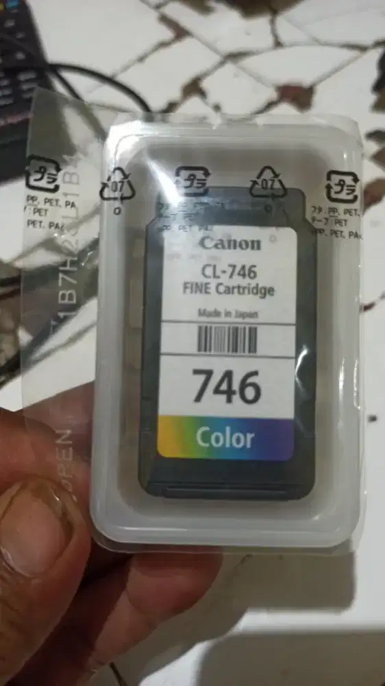 Cartridge CL746 masih segel belom pernah di pake
