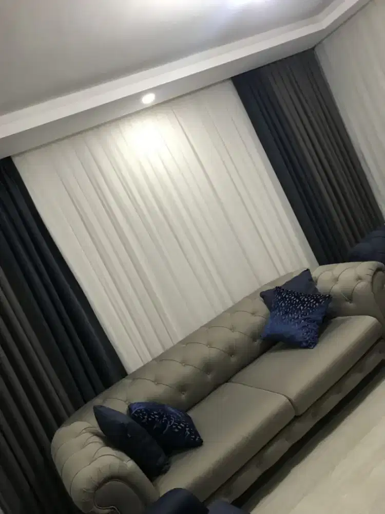 Jual tirai jendela gordyn hordeng gorden wallpaper dinding rollblind v