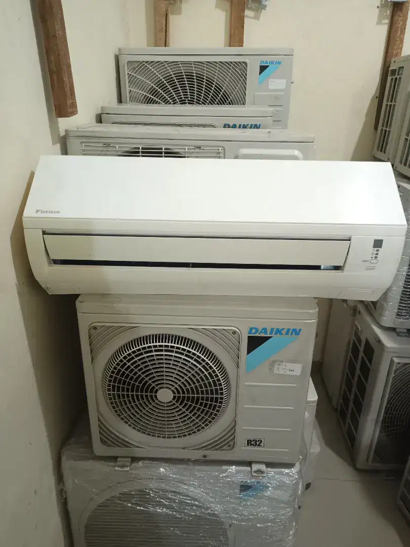 Ac daikin Malaysia 1/2 pk 3/4 pk 1 pk