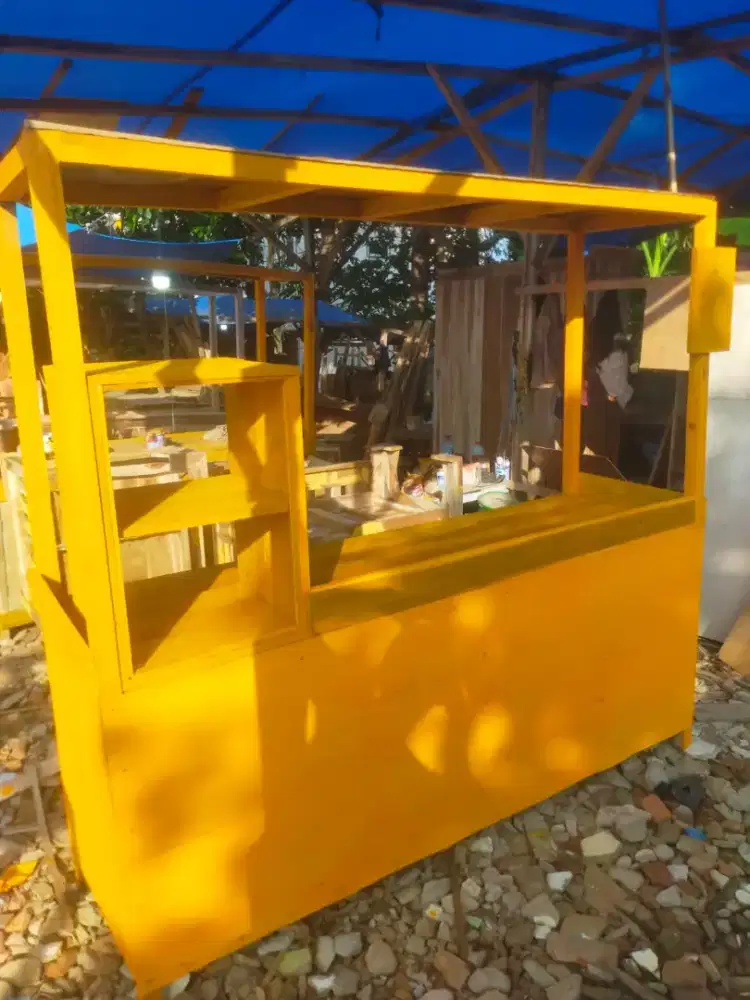 Gerobak Booth Kayu Ukuran Besar 2 Meter