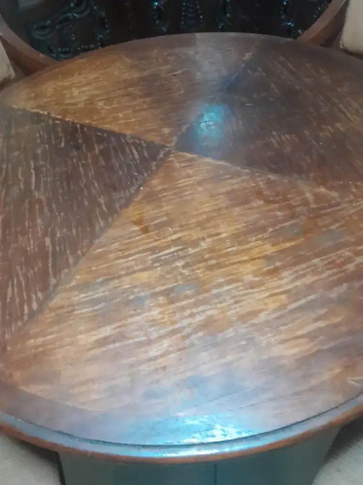 Meja makan set 4 kursi